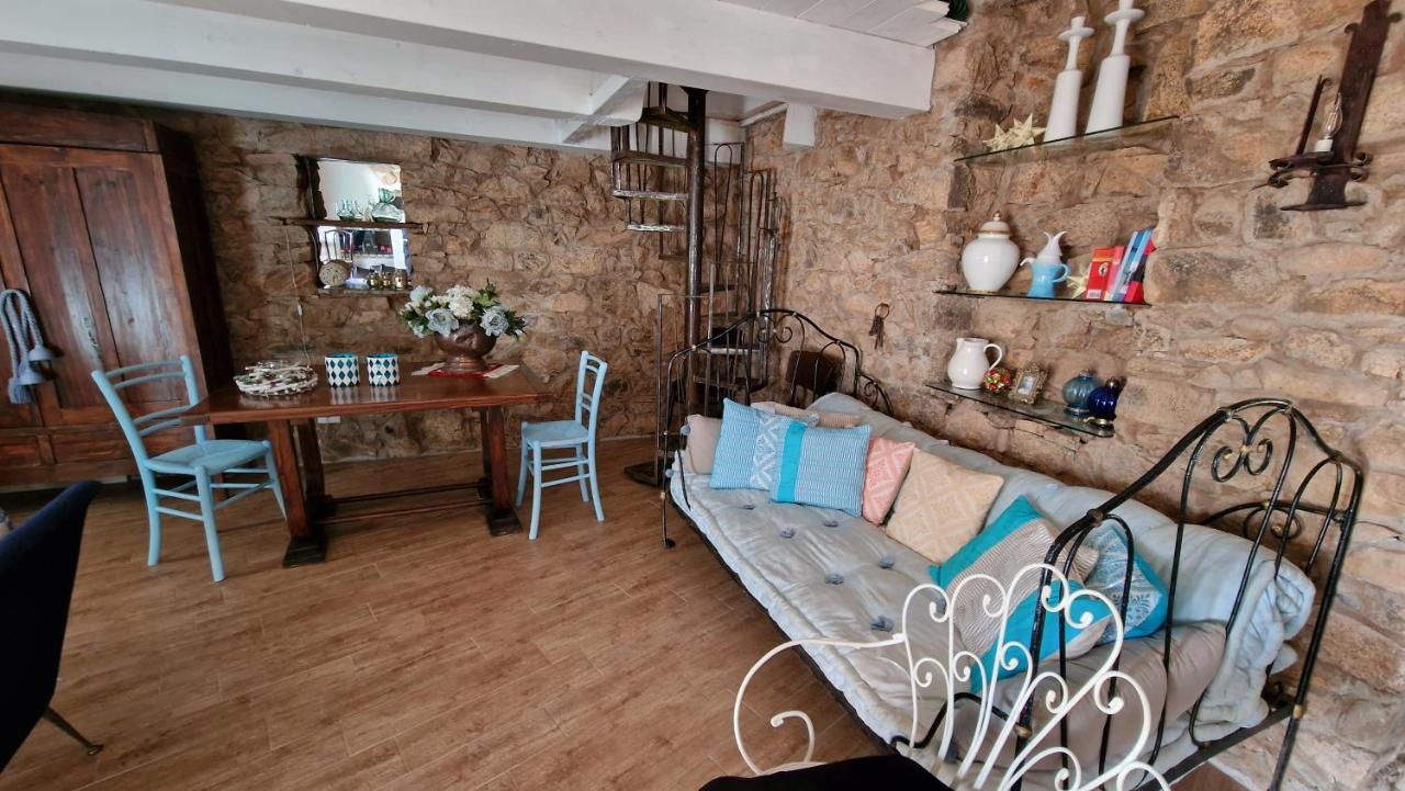 Rifugio Monte Pino Villa Telti Luaran gambar