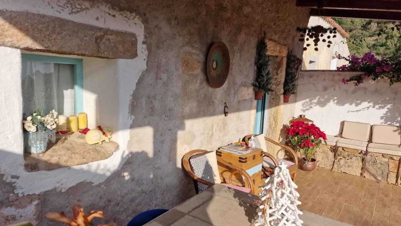 Rifugio Monte Pino Villa Telti Luaran gambar